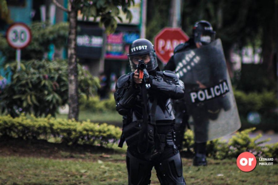 19 periodistas agredidos y un violento mensaje de censura contra RCN y Revista Semana