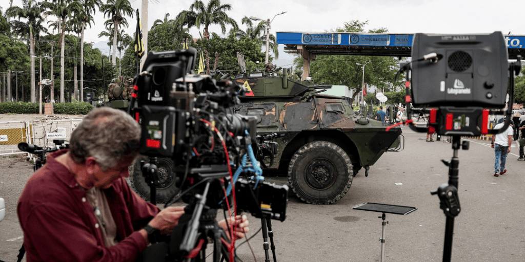 Alerta por limitaciones y riesgos para la prensa en la frontera colombo-venezolana